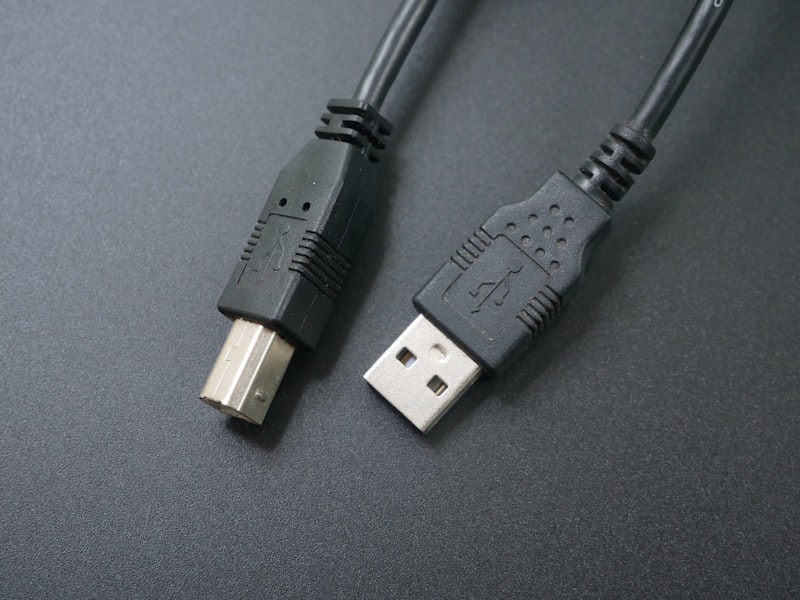 数据线接口类型全解析：Type-C/Lightning/Micro-USB
